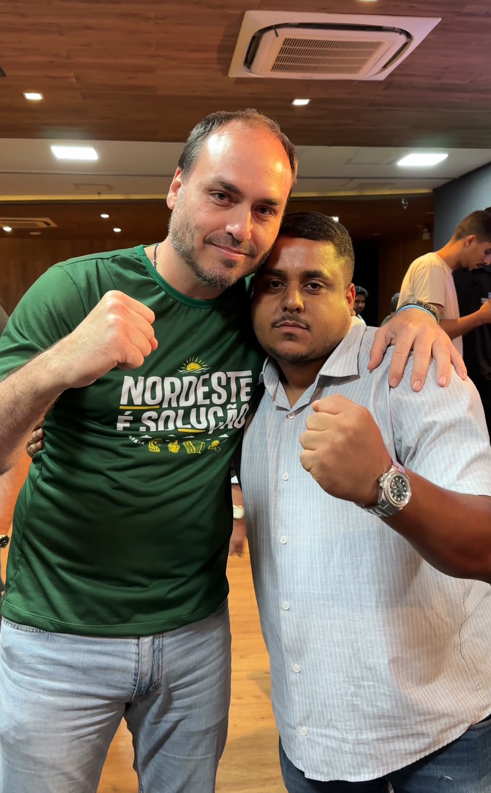 Giuliano Argolo com Carlos Bolsonaro