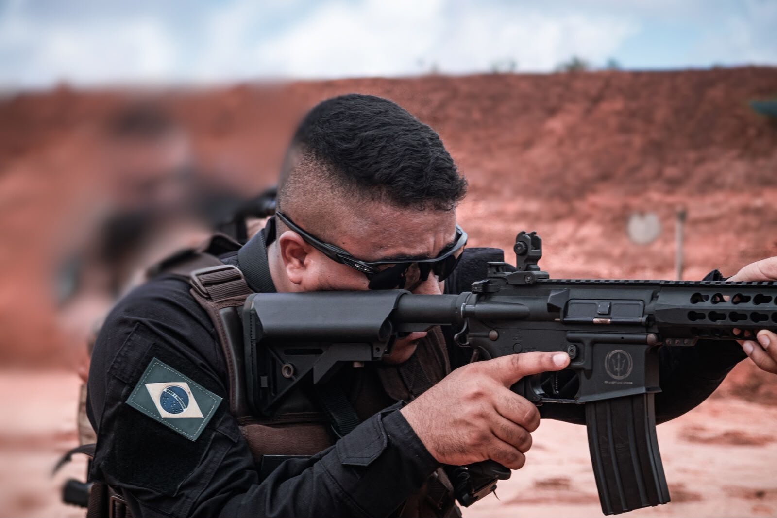 Giuliano Argolo em treinamento na Polícia Militar